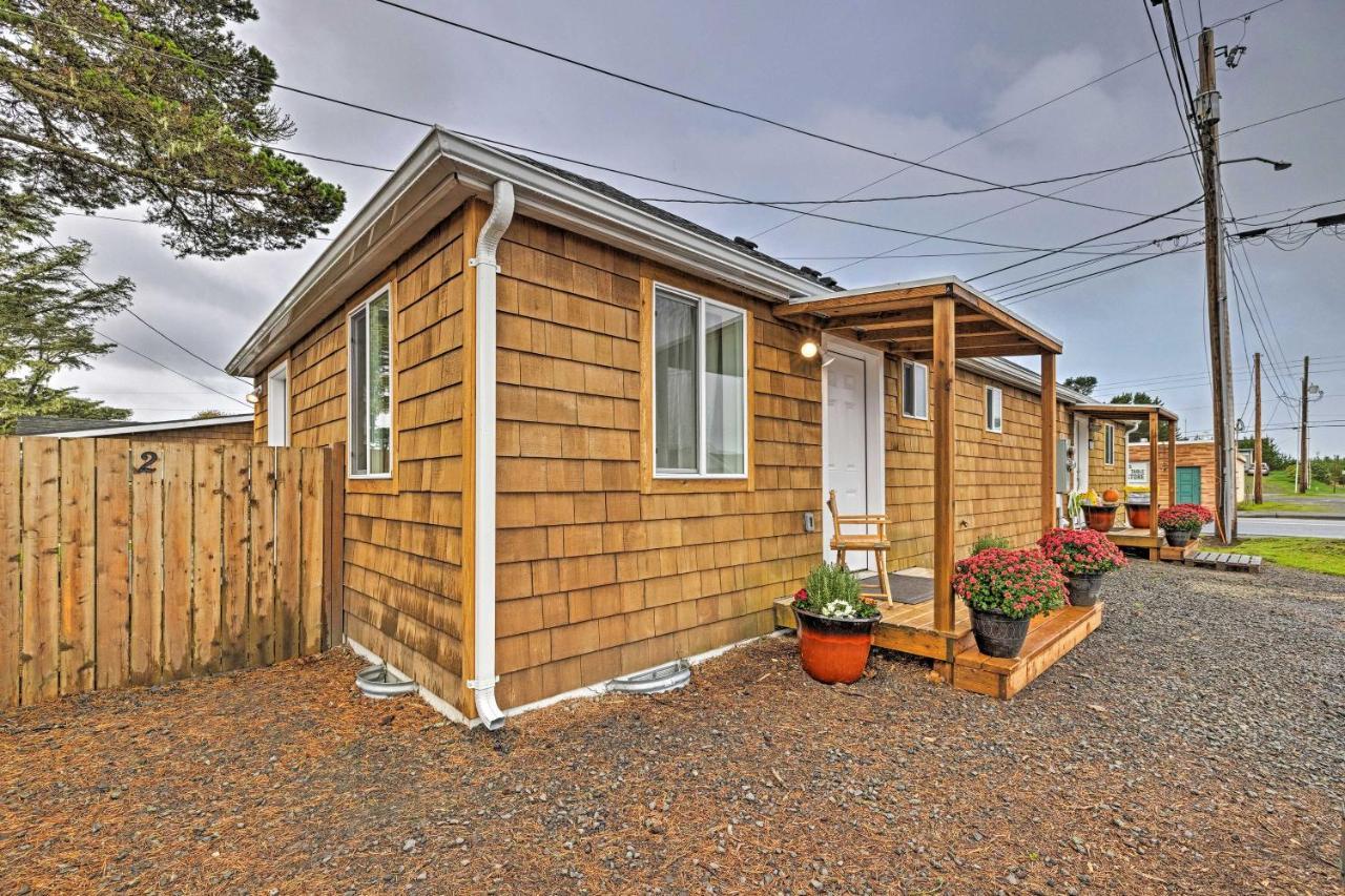 Duplex With Shared Yard - Near Long Beach! Exterior photo